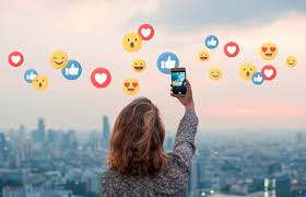 Peran Influencer Politik di Pemilu 2025: Pengaruhi atau Bikin Bingung?